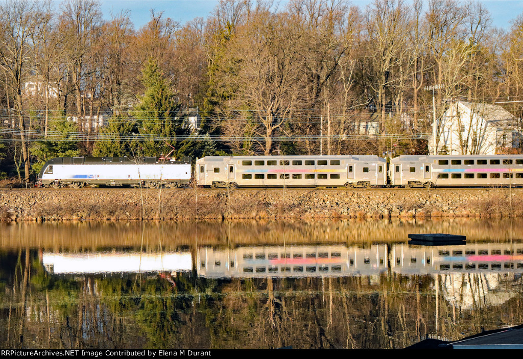 NJT 4509 on 423